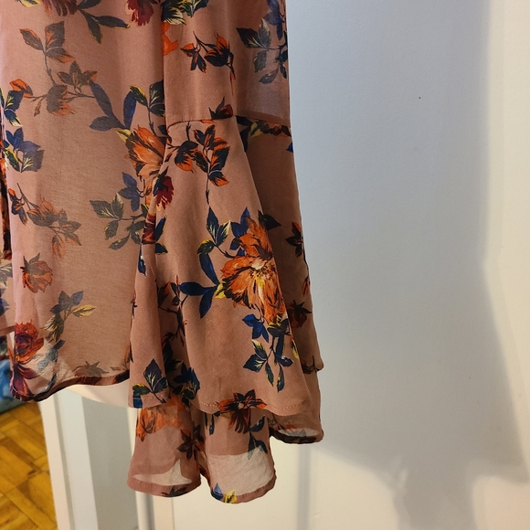 Lily White chiffon floral blouse - Picture 3 of 4